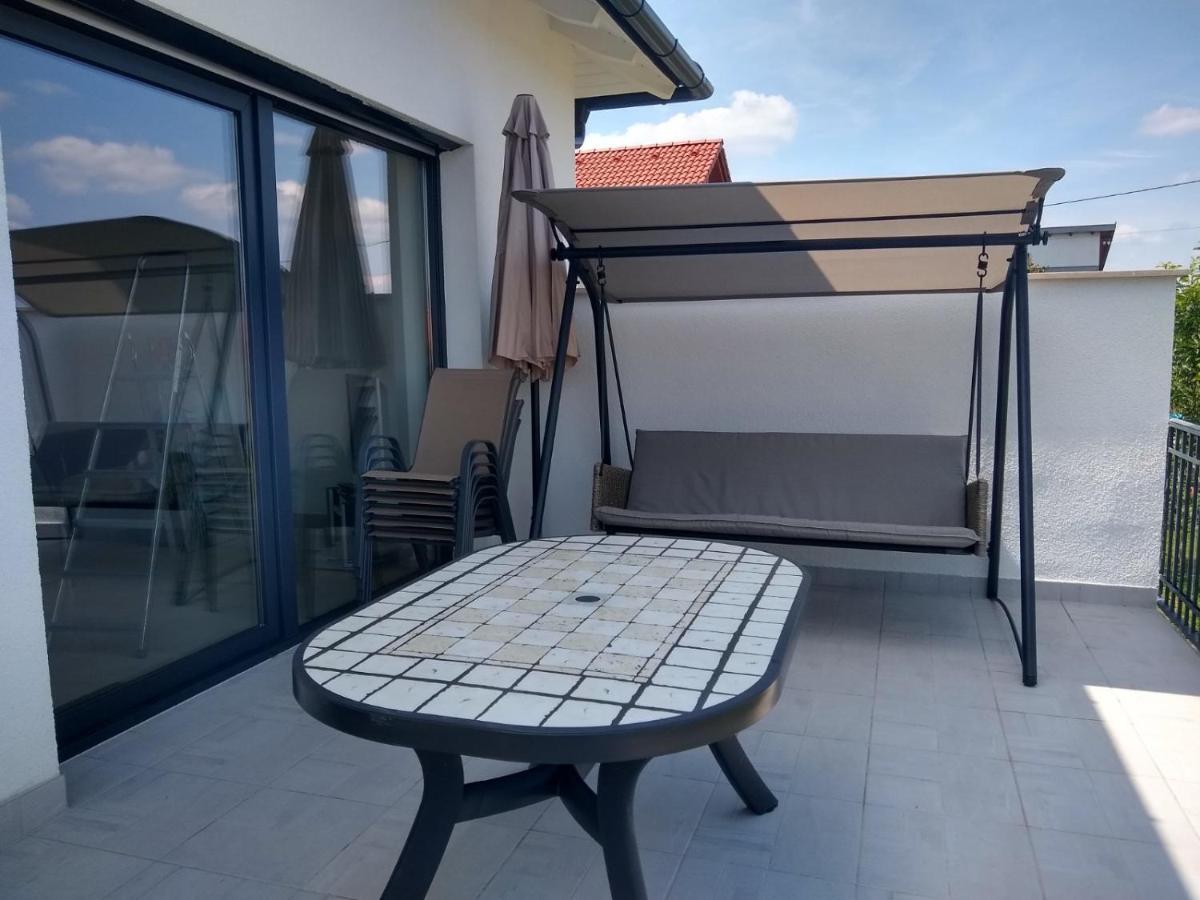 Tandem Apartman Kapolnasnyek Eksteriør bilde